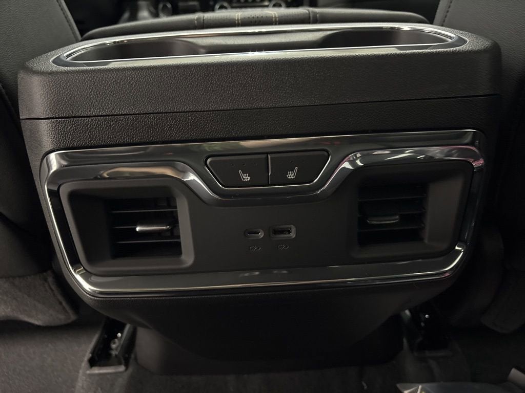 2026 Chevrolet Silverado 3500 HD High Country Crew Cab Standard Box 4WD