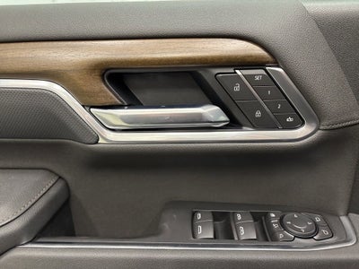 2026 Chevrolet Silverado 3500 HD High Country Crew Cab Standard Box 4WD