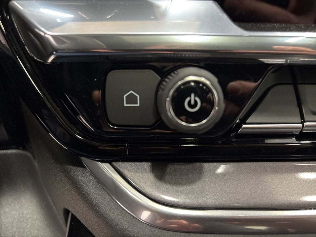 2026 Chevrolet Silverado 3500 HD High Country Crew Cab Standard Box 4WD