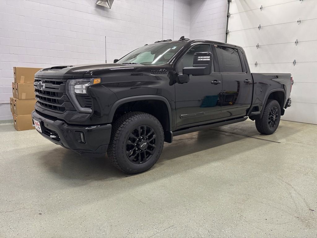 2026 Chevrolet Silverado 3500 HD High Country Crew Cab Standard Box 4WD