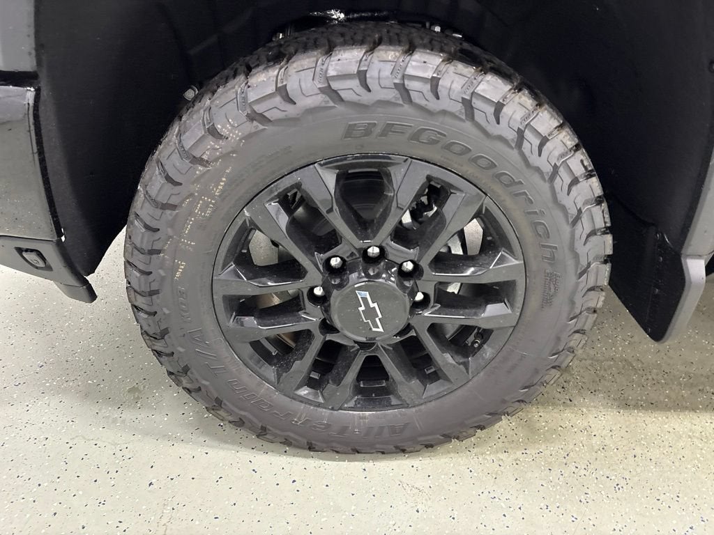 2026 Chevrolet Silverado 3500 HD High Country Crew Cab Standard Box 4WD