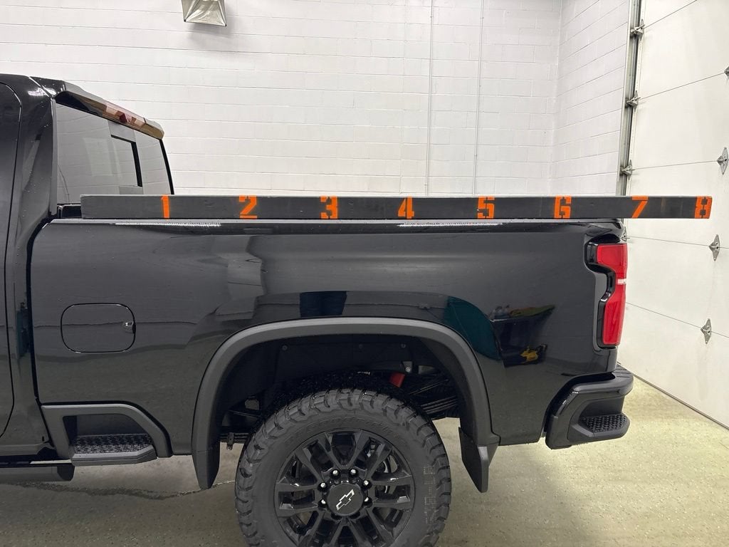 2026 Chevrolet Silverado 3500 HD High Country Crew Cab Standard Box 4WD