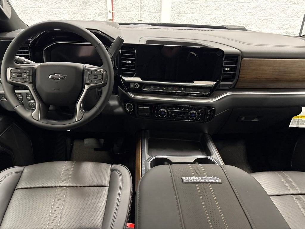 2026 Chevrolet Silverado 3500 HD High Country Crew Cab Standard Box 4WD