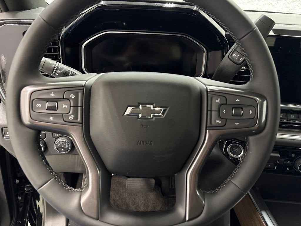 2026 Chevrolet Silverado 3500 HD High Country Crew Cab Standard Box 4WD