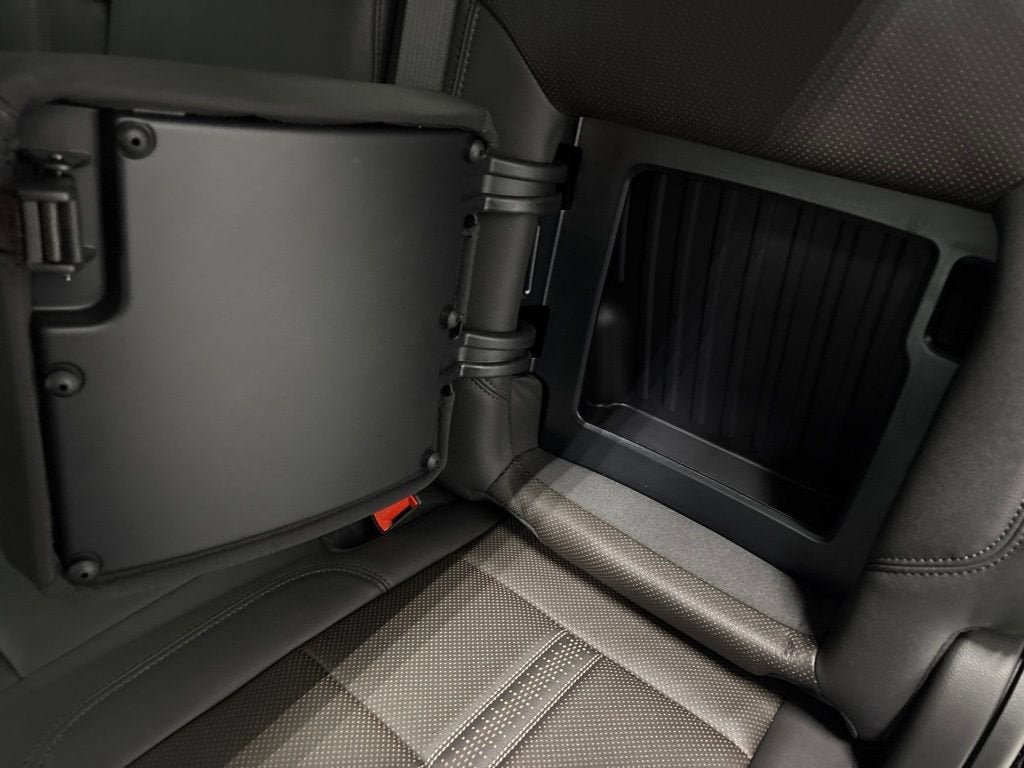 2026 Chevrolet Silverado 3500 HD High Country Crew Cab Standard Box 4WD