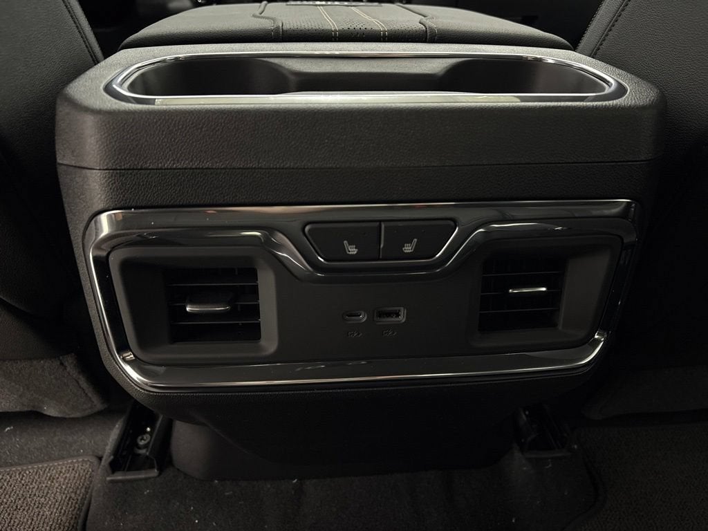 2026 Chevrolet Silverado 3500 HD High Country Crew Cab Standard Box 4WD