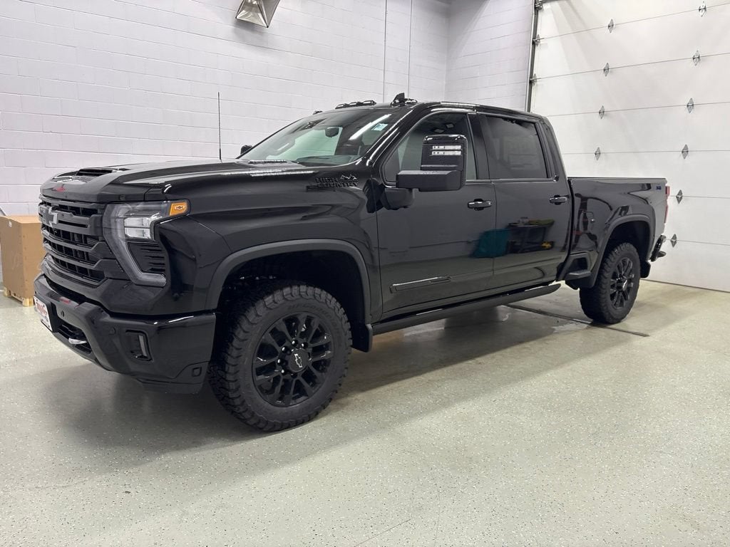 2026 Chevrolet Silverado 3500 HD High Country Crew Cab Standard Box 4WD