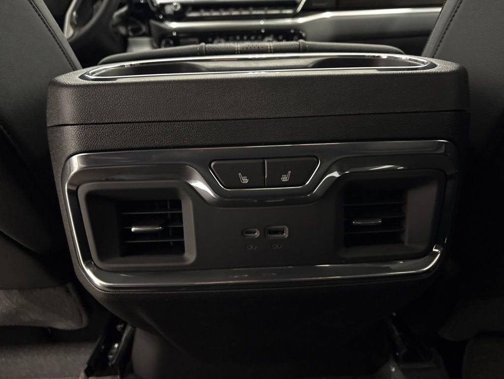 2026 Chevrolet Silverado 3500 HD High Country Crew Cab Standard Box 4WD