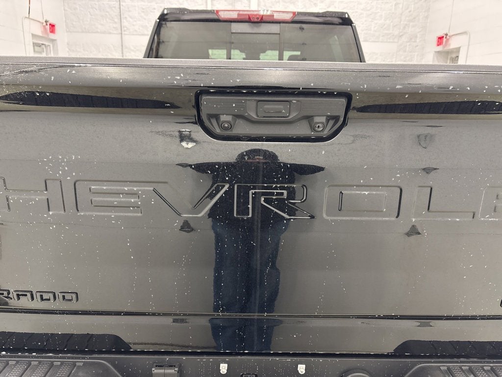 2026 Chevrolet Silverado 3500 HD High Country Crew Cab Standard Box 4WD