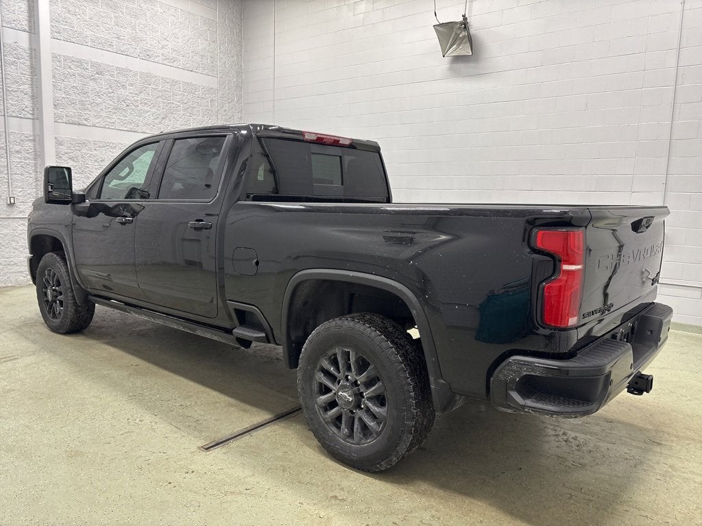 2026 Chevrolet Silverado 3500 HD High Country Crew Cab Standard Box 4WD