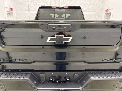 2026 Chevrolet Silverado 2500 HD ZR2 Crew Cab Standard Box 4WD