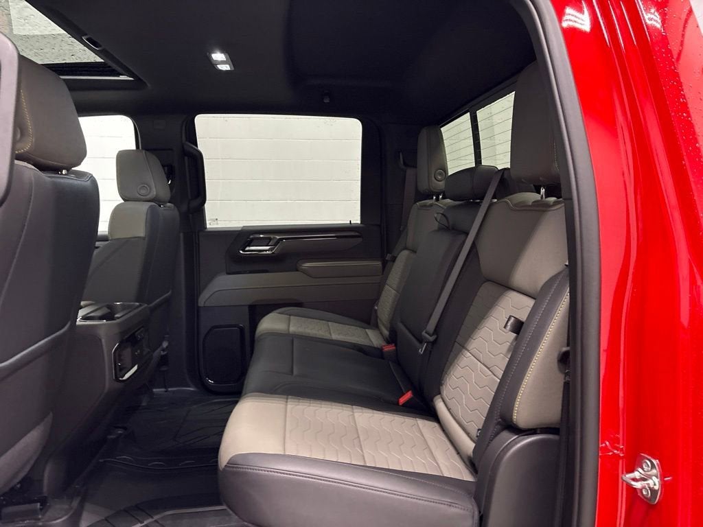 2026 Chevrolet Silverado 2500 HD ZR2 Crew Cab Standard Box 4WD