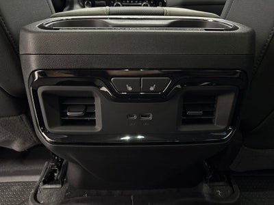 2026 Chevrolet Silverado 2500 HD ZR2 Crew Cab Standard Box 4WD