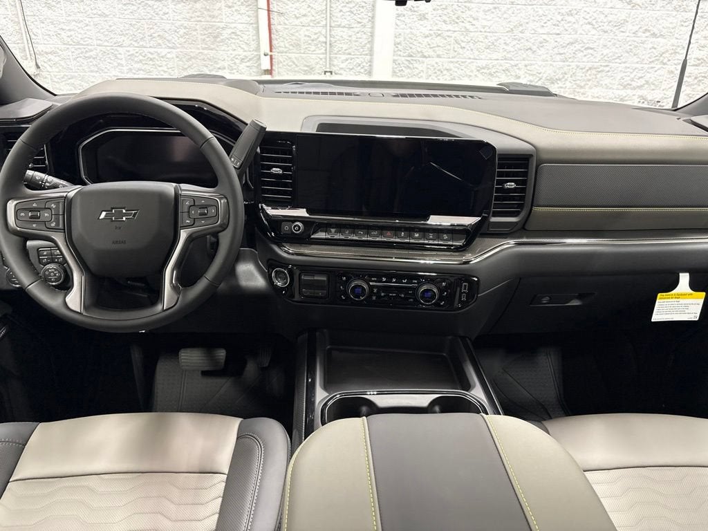 2026 Chevrolet Silverado 2500 HD ZR2 Crew Cab Standard Box 4WD