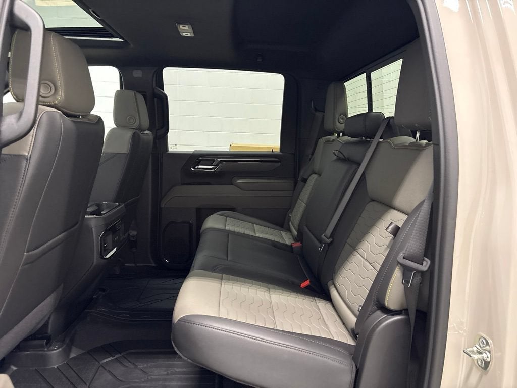 2026 Chevrolet Silverado 2500 HD ZR2 Crew Cab Standard Box 4WD