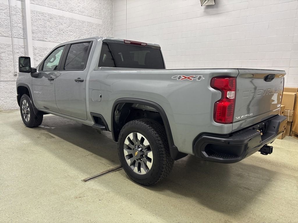 2024 Chevrolet Silverado 2500 HD Custom