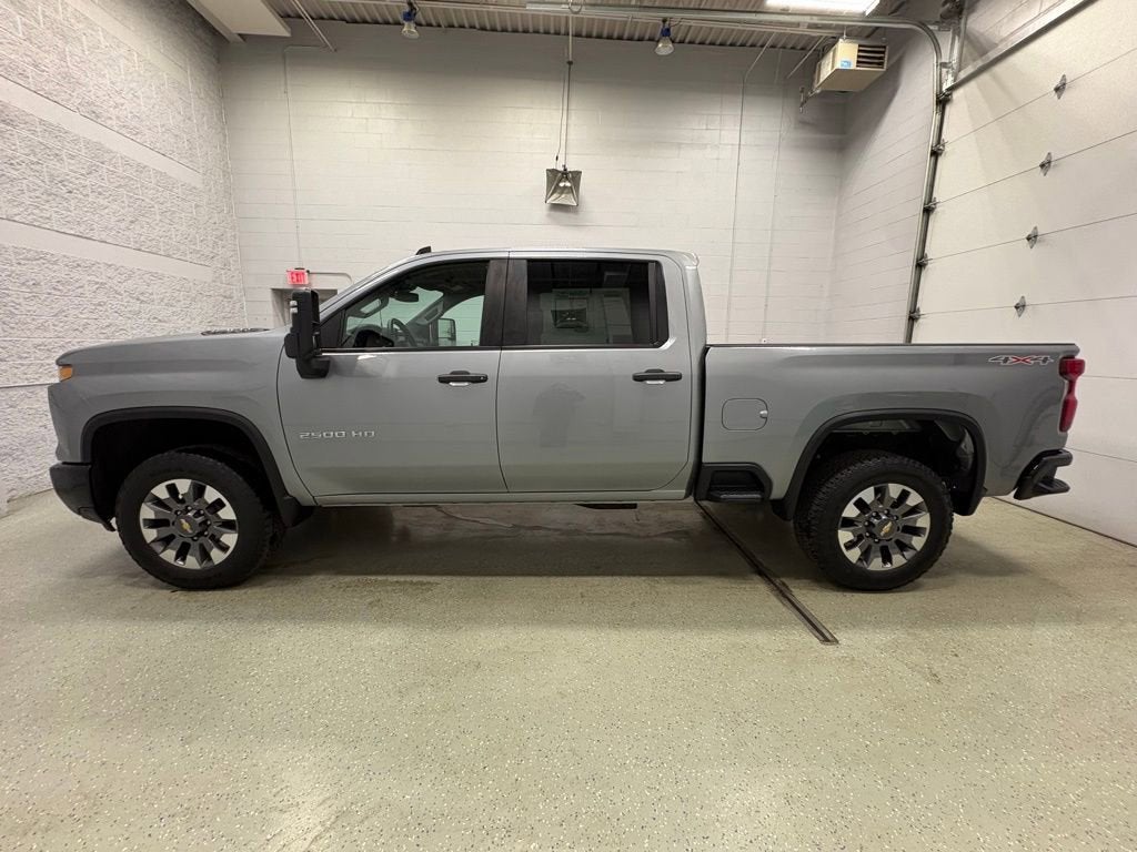 2024 Chevrolet Silverado 2500 HD Custom