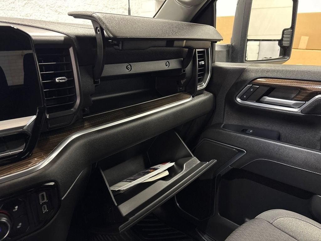 2024 Chevrolet Silverado 3500 HD LT