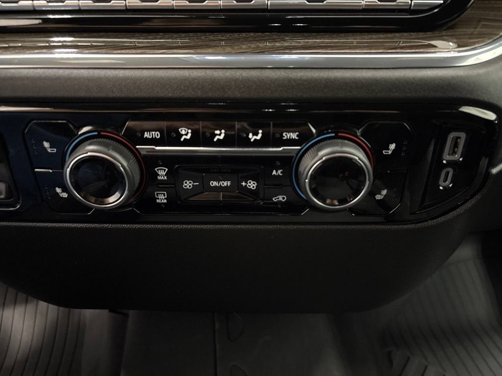 2024 Chevrolet Silverado 3500 HD LT