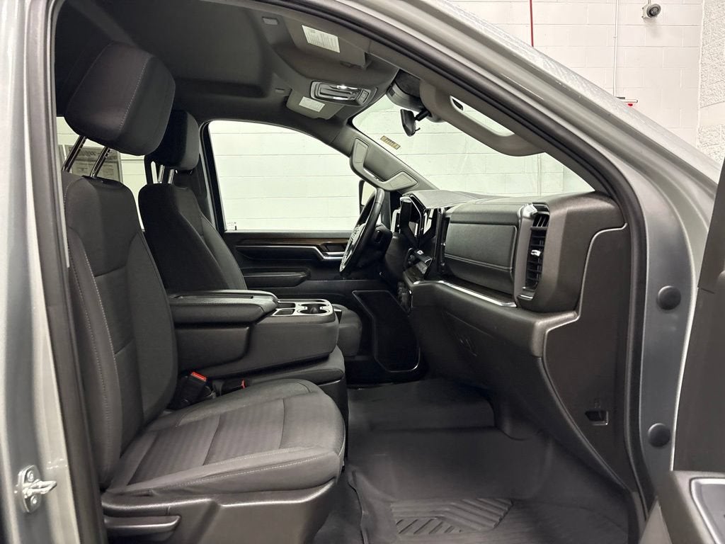 2024 Chevrolet Silverado 3500 HD LT