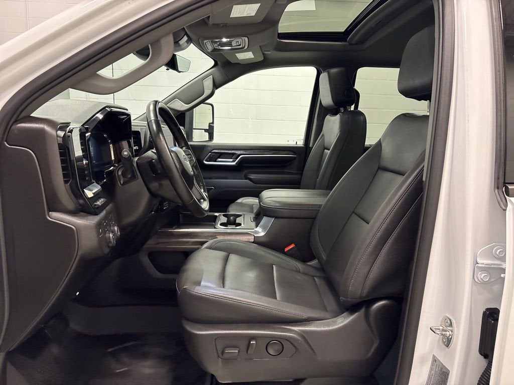 2024 Chevrolet Silverado 3500 HD LTZ