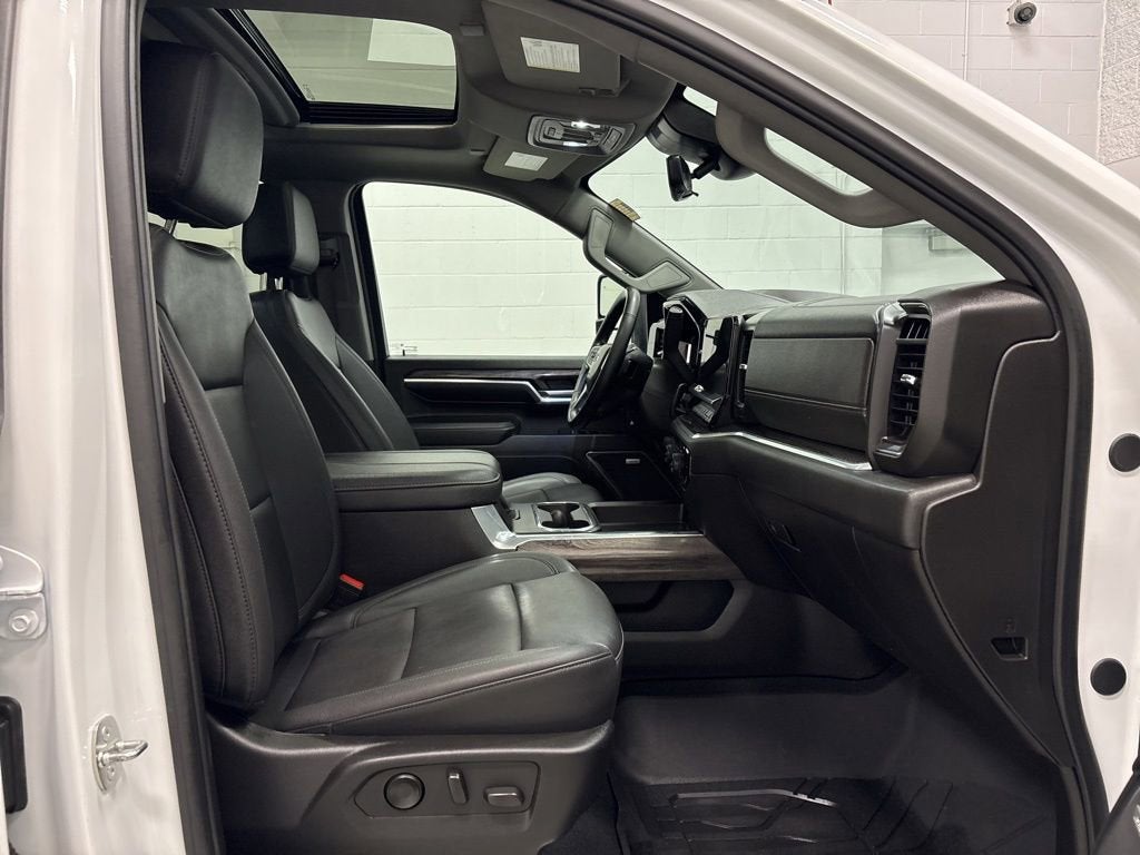 2024 Chevrolet Silverado 3500 HD LTZ