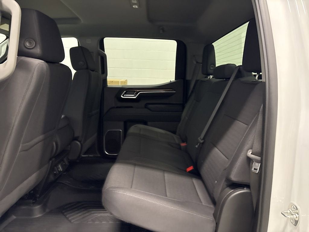 2026 Chevrolet Silverado 1500 LT Crew Cab Short Box 4WD