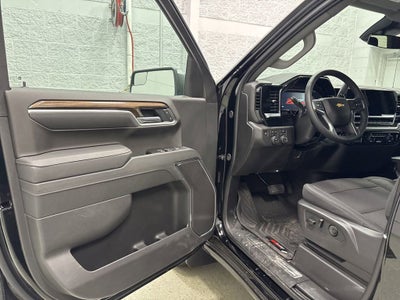 2026 Chevrolet Silverado 1500 LT Crew Cab Short Box 4WD