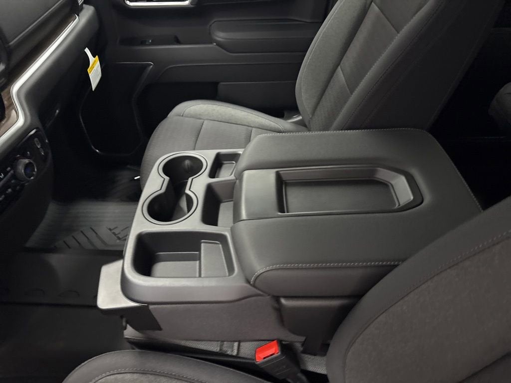 2026 Chevrolet Silverado 1500 LT Crew Cab Short Box 4WD