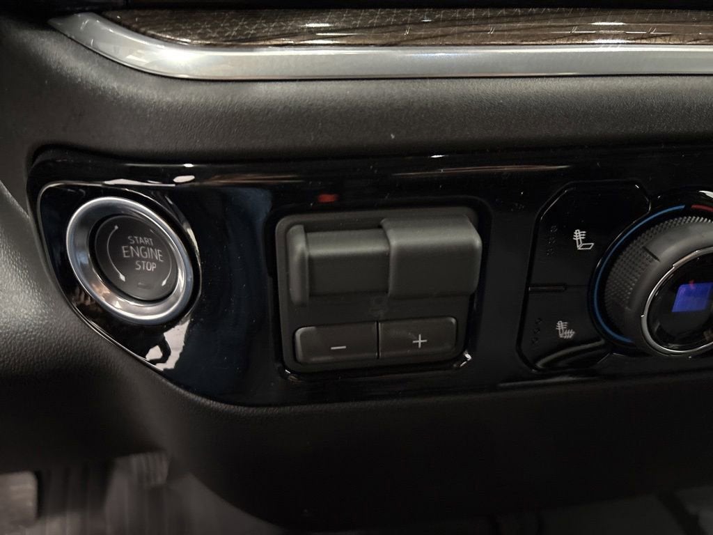 2026 Chevrolet Silverado 1500 LT Crew Cab Short Box 4WD