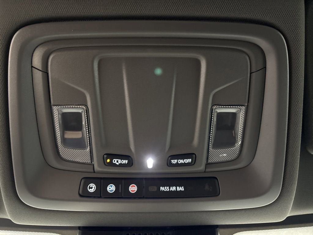 2026 Chevrolet Silverado 1500 LT Crew Cab Short Box 4WD