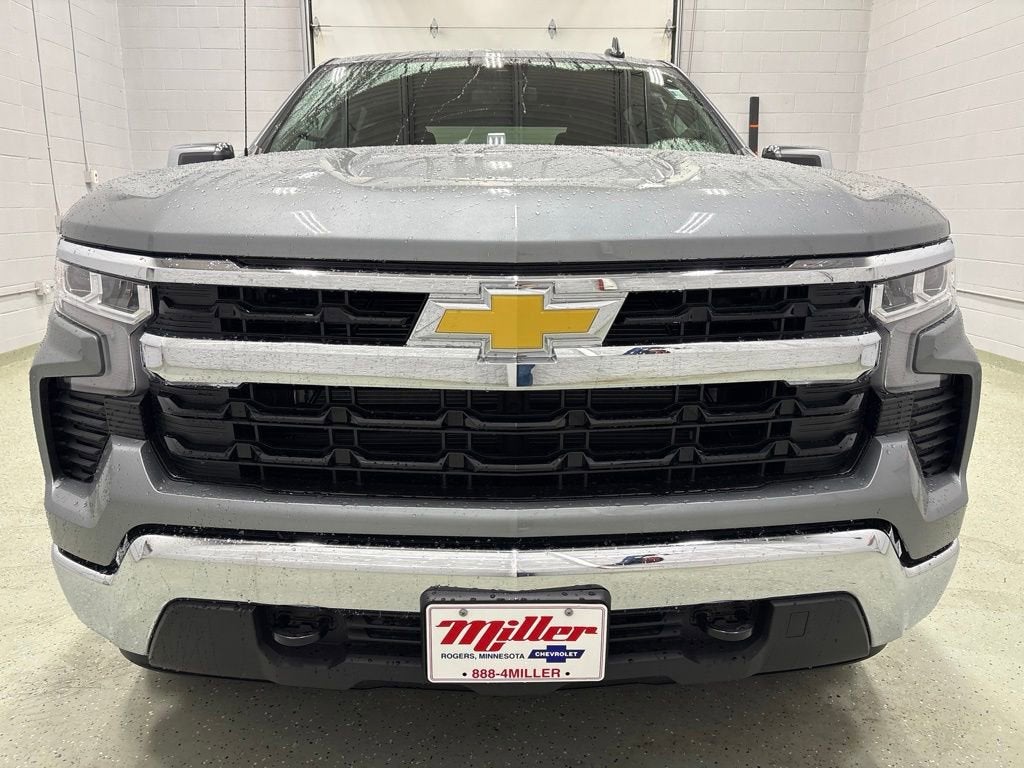 2026 Chevrolet Silverado 1500 LT Crew Cab Short Box 4WD