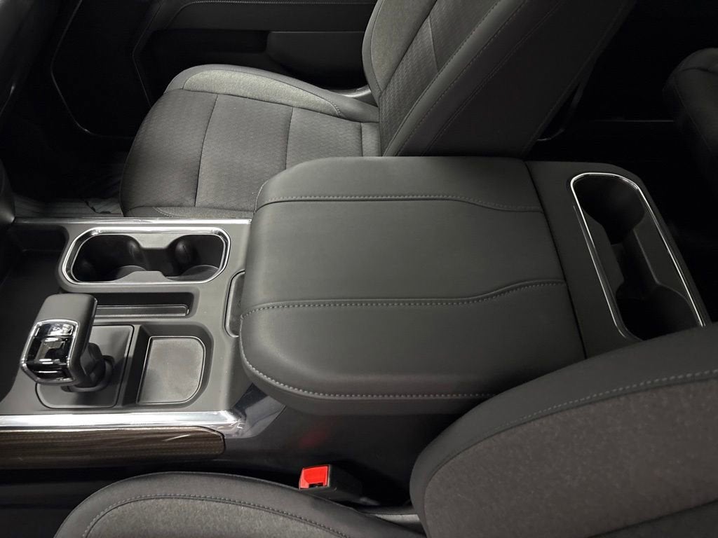 2026 Chevrolet Silverado 1500 LT Crew Cab Short Box 4WD