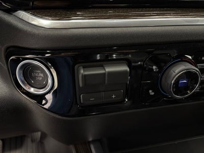 2026 Chevrolet Silverado 1500 LT Crew Cab Short Box 4WD