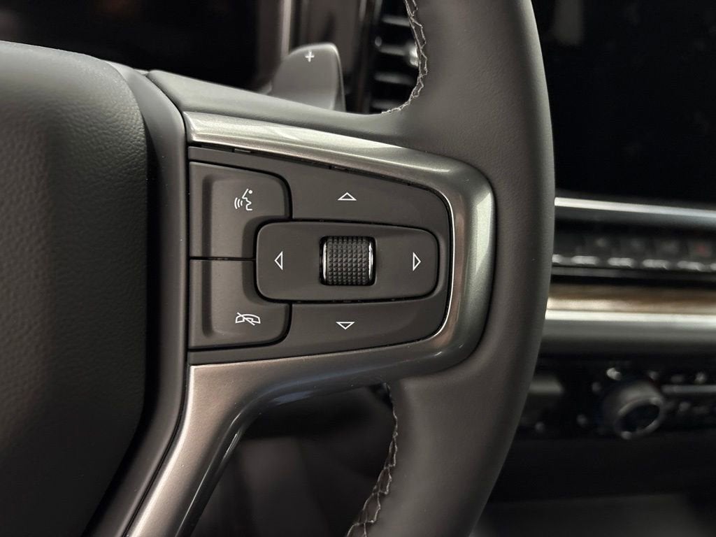 2026 Chevrolet Silverado 1500 LT Crew Cab Short Box 4WD