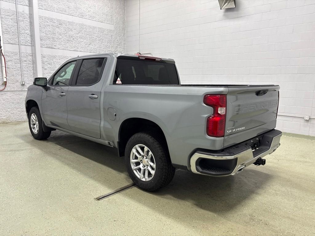 2026 Chevrolet Silverado 1500 LT Crew Cab Short Box 4WD