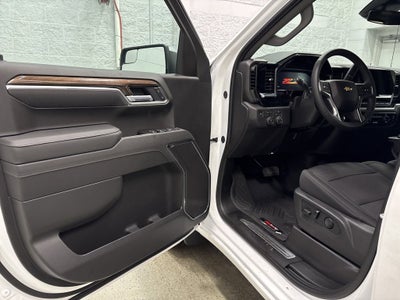 2026 Chevrolet Silverado 1500 LT Crew Cab Short Box 4WD