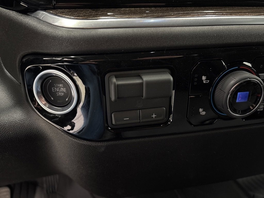 2026 Chevrolet Silverado 1500 LT Crew Cab Short Box 4WD