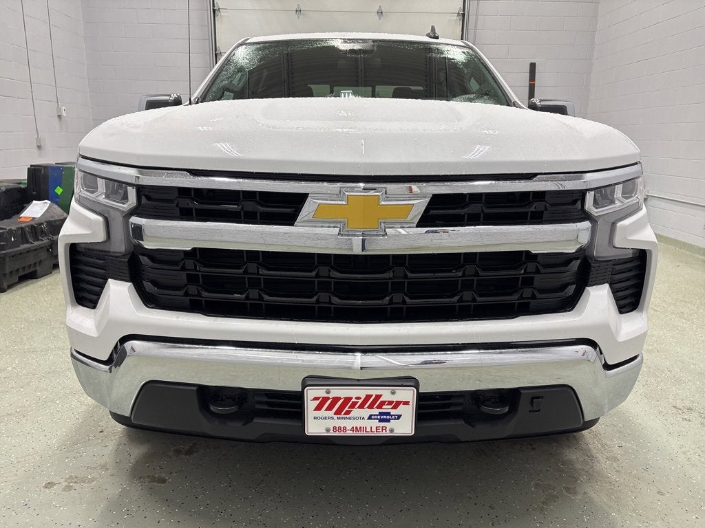 2026 Chevrolet Silverado 1500 LT Crew Cab Short Box 4WD