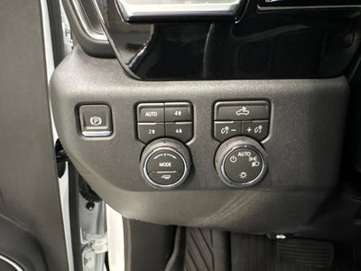 2026 Chevrolet Silverado 1500 LT Crew Cab Short Box 4WD