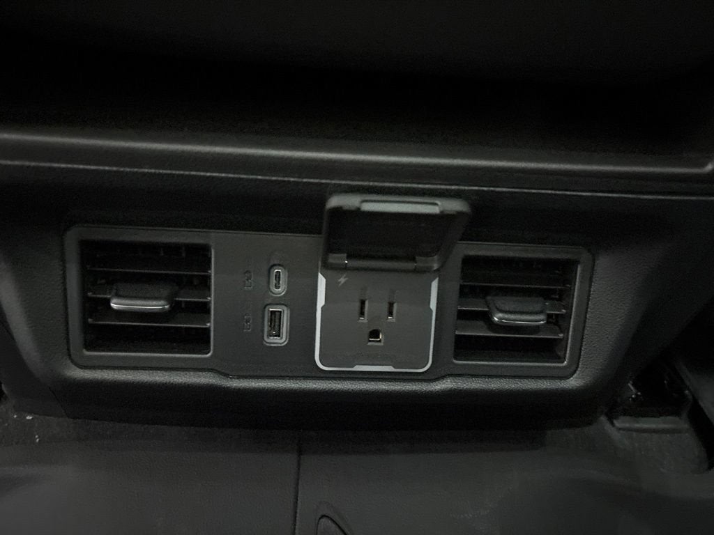 2026 Chevrolet Silverado 1500 LT Crew Cab Short Box 4WD