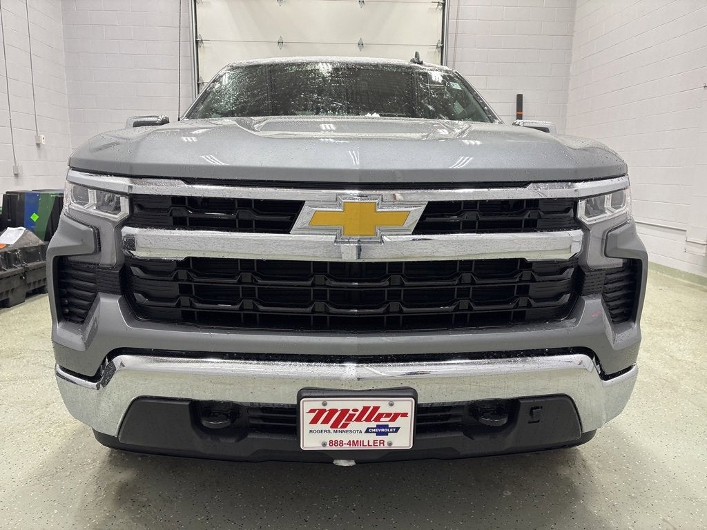 2026 Chevrolet Silverado 1500 LT Crew Cab Short Box 4WD