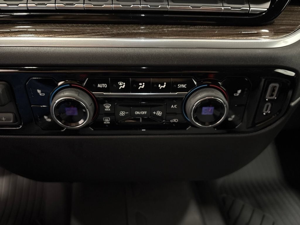 2026 Chevrolet Silverado 1500 LT Crew Cab Short Box 4WD