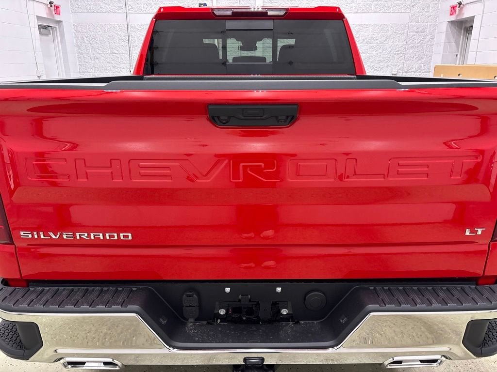 2026 Chevrolet Silverado 1500 LT Crew Cab Short Box 4WD