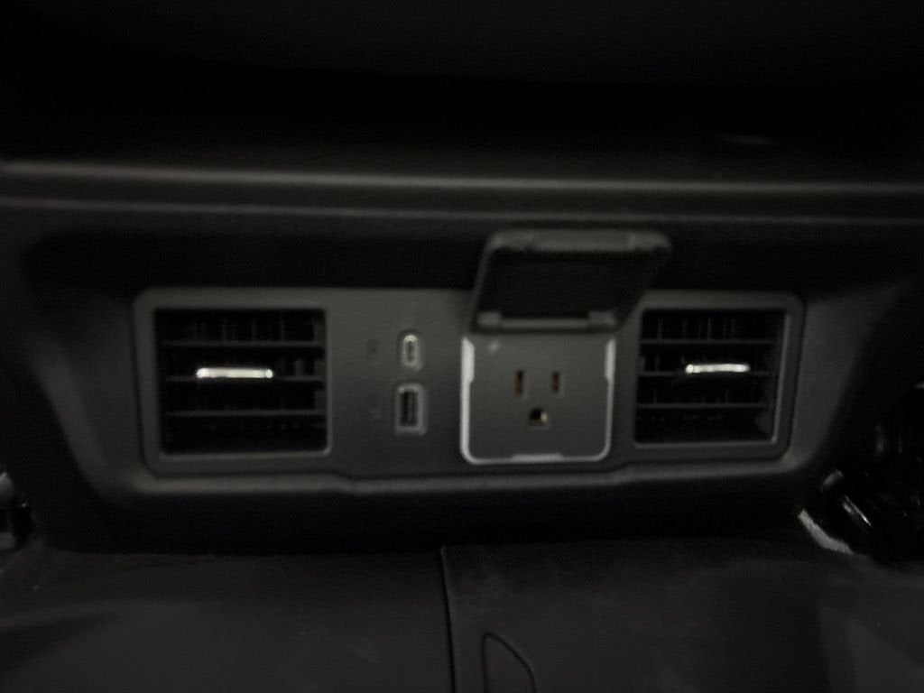 2026 Chevrolet Silverado 1500 LT Crew Cab Short Box 4WD