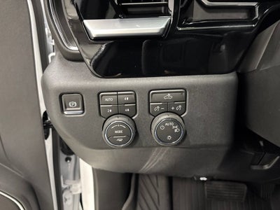 2026 Chevrolet Silverado 1500 LT Crew Cab Short Box 4WD
