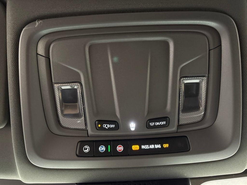 2026 Chevrolet Silverado 1500 LT Crew Cab Short Box 4WD