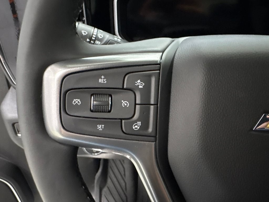 2026 Chevrolet Silverado 1500 LT Crew Cab Short Box 4WD