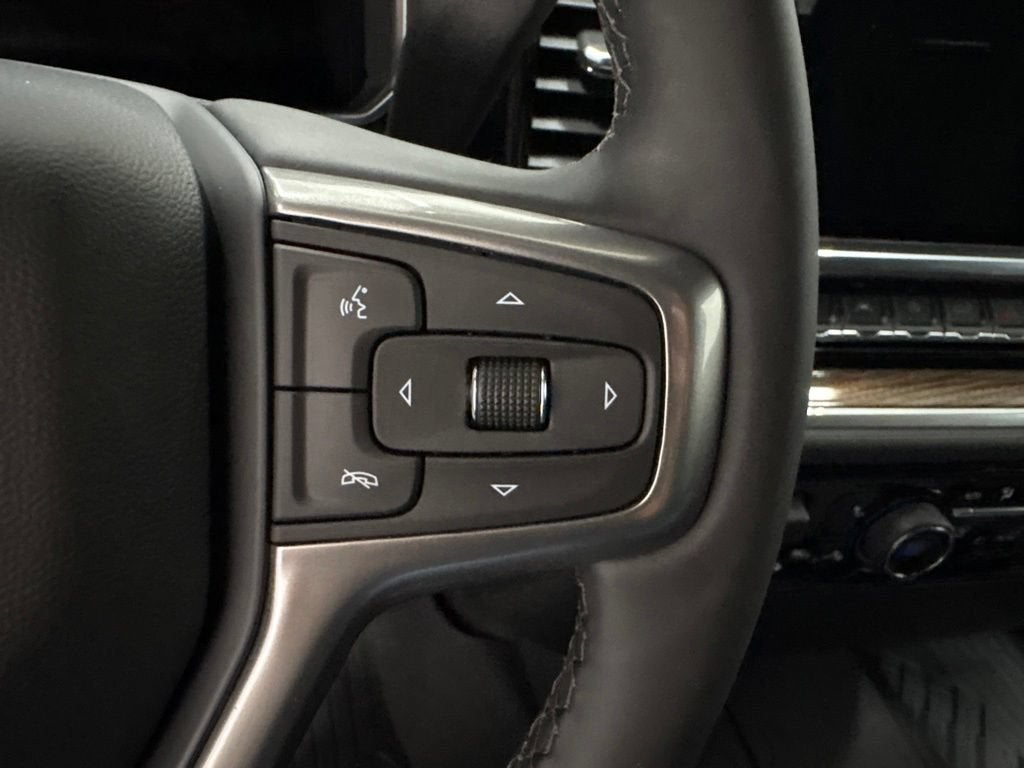 2026 Chevrolet Silverado 1500 LT Crew Cab Short Box 4WD
