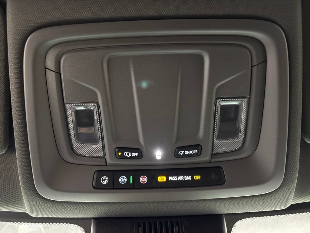 2026 Chevrolet Silverado 1500 LT Crew Cab Short Box 4WD
